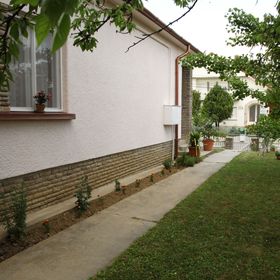 Hegyalja Apartmanház Zalakaros