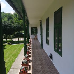 Jolanda Vendégház Szálka