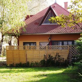 Nap-Hal Vízparti Ház Balatonszárszó