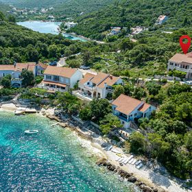 Apartmanok A Tenger Mellett Tri Zala, Korcula - 4432 Tri Žala