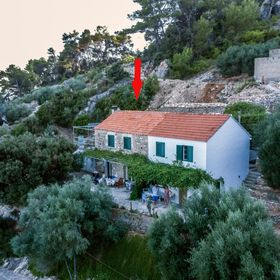 Robinzoni Apartmanok A Tenger Mellett Öböl Torac, Hvar - 4875 Torac