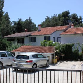 Apartmanok A Tenger Mellett Artatore, Losinj - 7935 Artatore