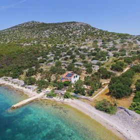 Halászkunyhó Nyaraláshoz A Tenger Mellett Öböl Donje More, Pasman - 8413 Donje More