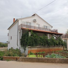 Apartmanok Parkolóhellyel Kraj, Pasman - 8502 Kraj