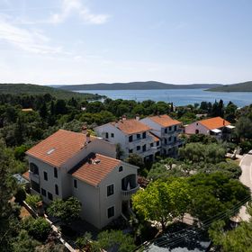 Apartmanok Parkolóhellyel Muline, Ugljan - 8521 Muline