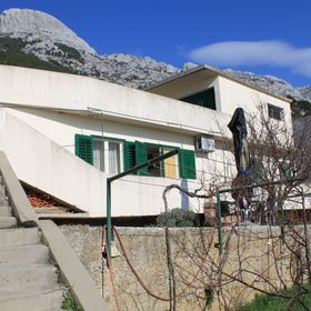 Apartmanok A Tenger Mellett Marusici, Omis - 8632 Marušići