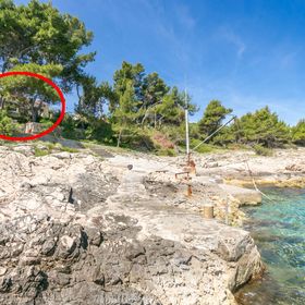 Halászkunyhó Nyaraláshoz A Tenger Mellett Öböl Fabrice, Solta - 8692 Fabrice