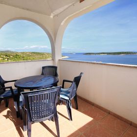 Apartmanok Parkolóhellyel Brgujac, Vis - 8919 Brgujac