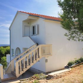 Apartmanok Parkolóhellyel Brgujac, Vis - 8919 Brgujac