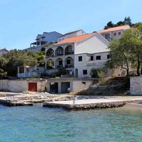 Apartmanok A Tenger Mellett Kneza, Korcula - 9166 Kneža