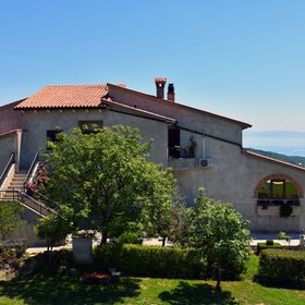 Apartmanok Gyermekes Családok Részére Presika, Labin - 11656 Presika