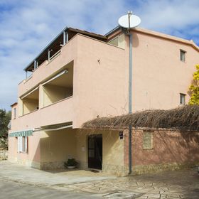 Apartmanok A Tenger Mellett Mavarstica, Ciovo - 12696 Mavarštica