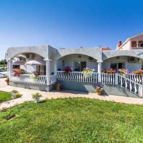 Apartmanok Parkolóhellyel Zaton, Zadar - 15000 Zaton