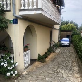 Apartmanok Parkolóhellyel Pinezici, Krk - 15269 Pinezići