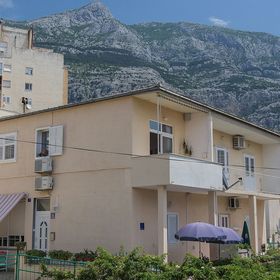 Apartmanok Parkolóhellyel Makarska - 15375