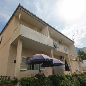 Apartmanok Parkolóhellyel Makarska - 15375