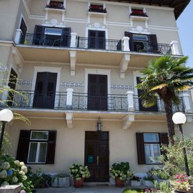 Apartmanok Parkolóhellyel Lovran, Opátia - Opatija - 15424 Lovran