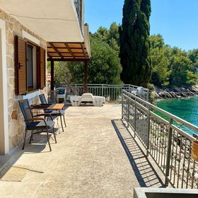 Robinzoni Apartmanok A Tenger Mellett Öböl Lučica, Hvar - 15546 Lučica