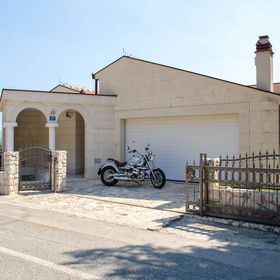 Nyaralóház A Tenger Mellett Zaostrog, Makarska - 15623 Zaostrog