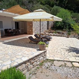 Halászkunyhó Nyaraláshoz A Tenger Mellett Öböl Lučica, Hvar - 5679 Lučica