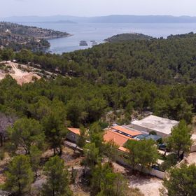 Ház Családok Részére Medencével Öböl Koromaslinova, Brac - 15479 Koromaslinova