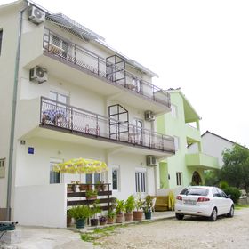 Apartmanok Parkolóhellyel Podaca, Makarska - 15748 Podaca