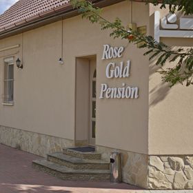 R Gold Apartman Makó