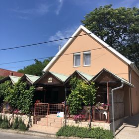 Szőlős Vendégház Zamárdi