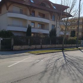 Napsugár Apartman Balatonlelle 