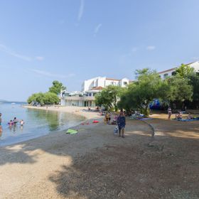 Apartments Andrija Pirovac