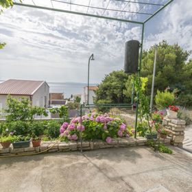 Apartment Anka Primosten