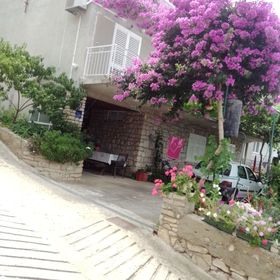 Apartment Anka Primosten