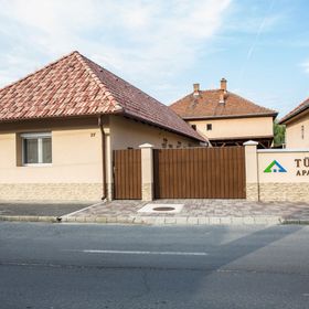 Türkiz Apartman Tokaj