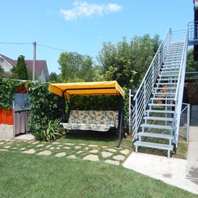 Mészáros Apartman Gyenesdiás