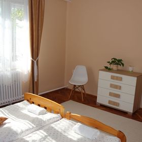 Kata Lak Apartman Püspökladány