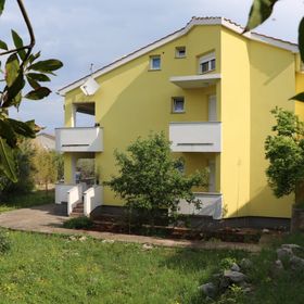 Apartmanok Parkolóhellyel Punat, Krk - 15010 Punat