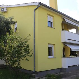 Apartmanok Parkolóhellyel Punat, Krk - 15010 Punat