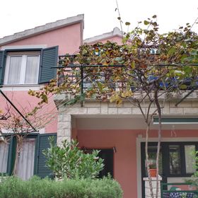 Apartmanok Parkolóhellyel Rogoznica - 15876