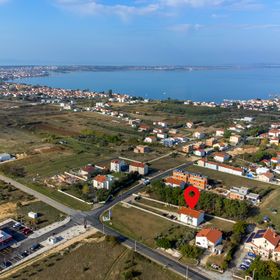Apartmanok Parkolóhellyel Vrsi, Zadar - 15944 Vrsi