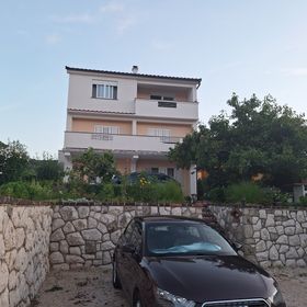 Apartmanok Parkolóhellyel Supetarska Draga - Donja, Rab - 15999 Supetarska Draga - Donja