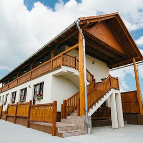 Pensiunea Vendégváró Lupeni