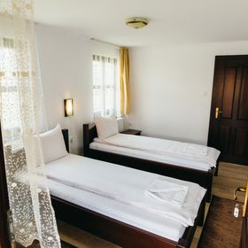 Pensiunea Vendégváró Lupeni