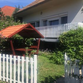 Lelle-kert Apartman Balatonlelle