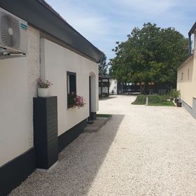 Rókafalvi Vendégház Fertőd