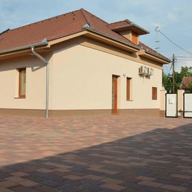 Falevél Apartman Tiszaalpár