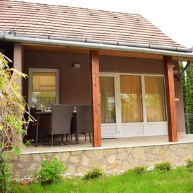 Vadszőlő Apartman Balatonmáriafürdő