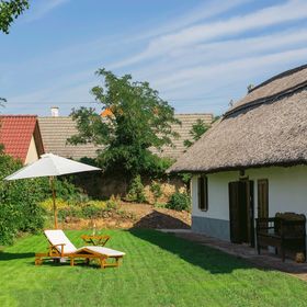 Hét Fenyő Vendégház Sukoró