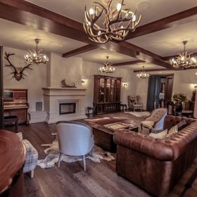 Újhuta Kastélyszálló Háromhuta