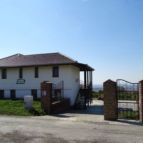 Ebner Pince Panzió Mozsgó