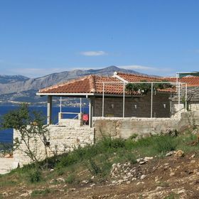 House Romantica Postira